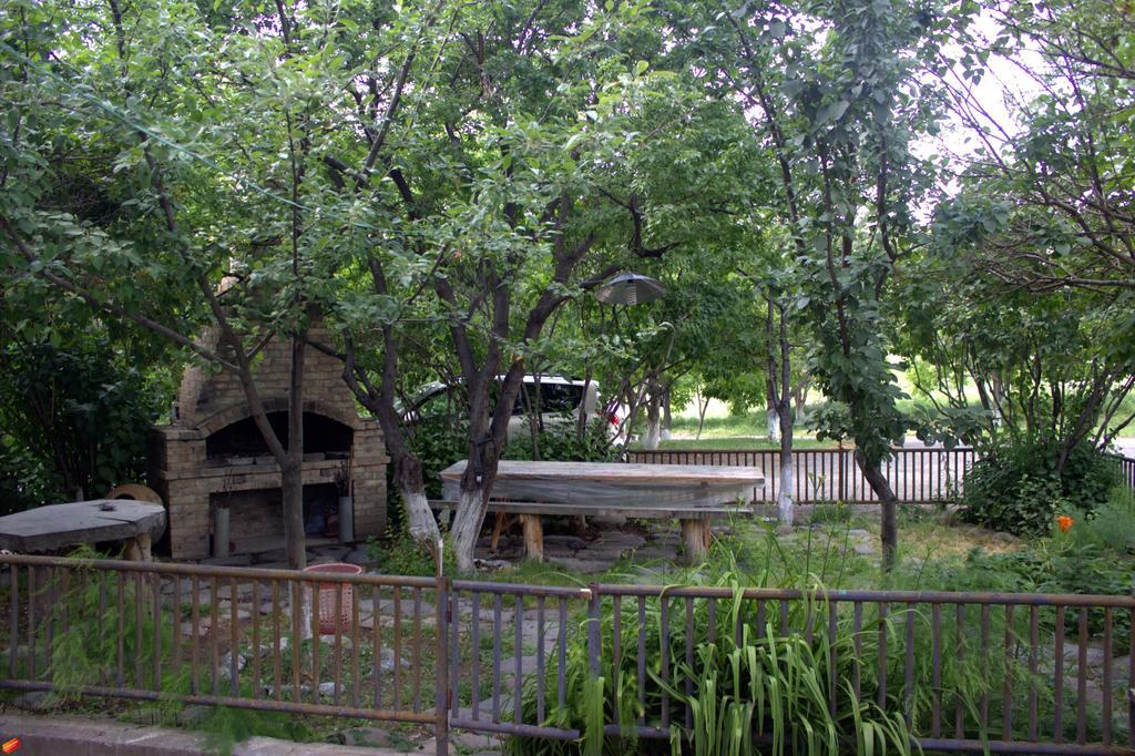 Azoyan Holiday Resort Sisian Extérieur photo